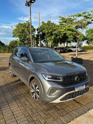 VOLKSWAGEN T-CROSS 1.0 200 TSI TOTAL FLEX AUTOMÁTICO